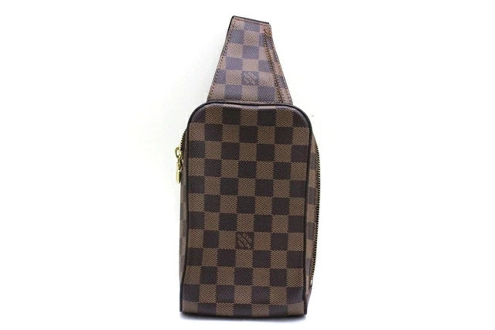 LOUIS VUITTON Geronimos Waist Bag Damier